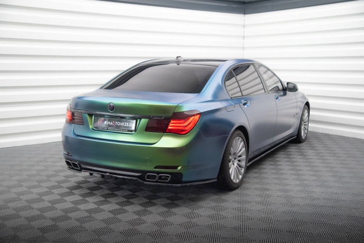 Πίσω splitter (με κατακόρυφες ράβδους) BMW 7 F01