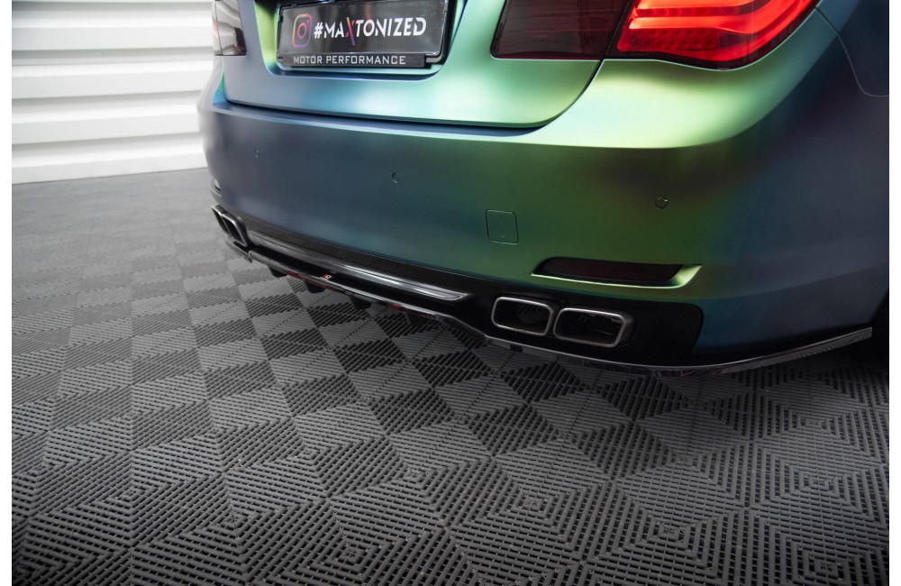 Rear Splitter (with vertical bars) BMW 7 F01