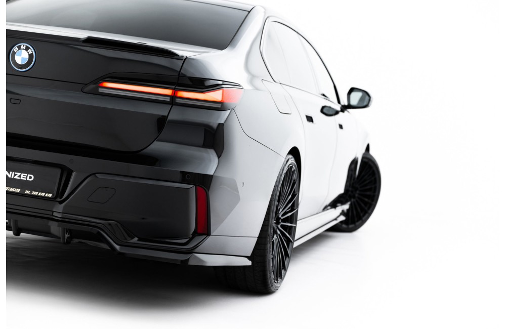 Rear Splitter (with vertical bars) V.2 BMW 7 M-Pack G70