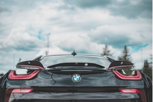 Central Cap Spoiler BMW i8 Central Cap Spoiler BMW i8