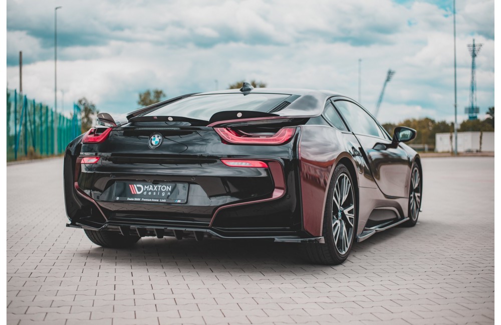 Rear Splitter (with vertical bars) BMW i8