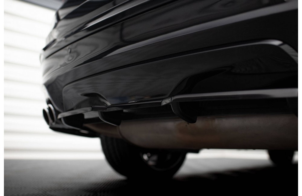 Rear Splitter for BMW X4 M-PACK (with a vertical bar)