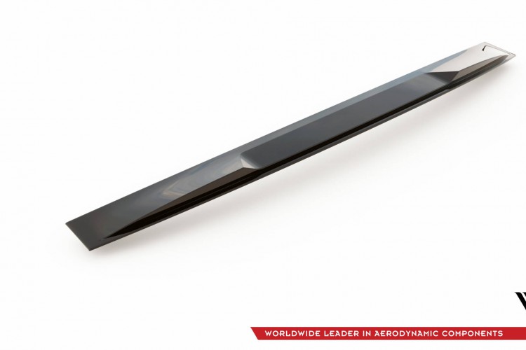 Η επέκταση του πίσω παραθύρου BMW X6 F16 M-Pack / X6 M F86