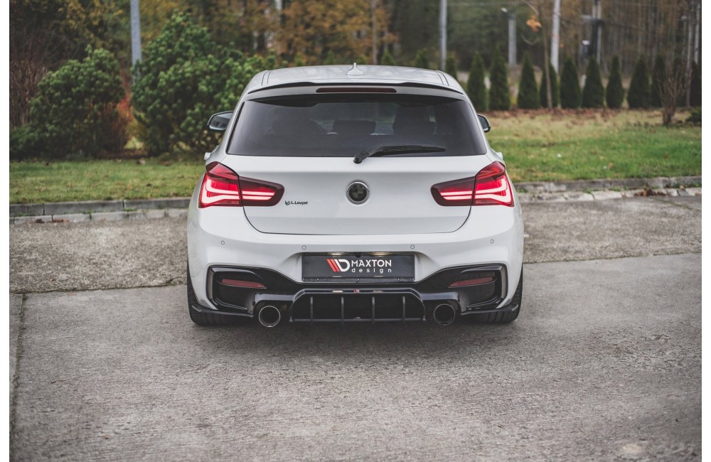 Street Pro Rear Side Splitters V.3 for BMW 1 F20 M140i - Black Street Pro Rear Side Splitters V.3 for BMW 1 F20 M140i - Black