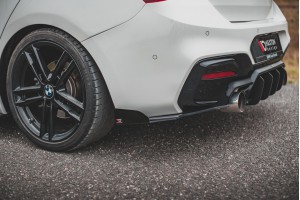 Street Pro Rear Side Splitters V.3 + Flaps for BMW 1 F20 M140i - Black + Gloss Flaps Street Pro Rear Side Splitters V.3 + Flaps for BMW 1 F20 M140i - Black + Gloss Flaps