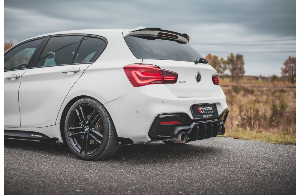 Street Pro Rear Side Splitters V.3 + Flaps for BMW 1 F20 M140i - Black + Gloss Flaps Street Pro Rear Side Splitters V.3 + Flaps for BMW 1 F20 M140i - Black + Gloss Flaps