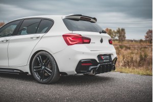 Street Pro Rear Side Splitters V.3 + Flaps for BMW 1 F20 M140i - Black + Gloss Flaps Street Pro Rear Side Splitters V.3 + Flaps for BMW 1 F20 M140i - Black + Gloss Flaps