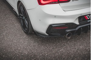 Street Pro Rear Side Splitters V.3 + Flaps for BMW 1 F20 M140i - Black + Gloss Flaps Street Pro Rear Side Splitters V.3 + Flaps for BMW 1 F20 M140i - Black + Gloss Flaps