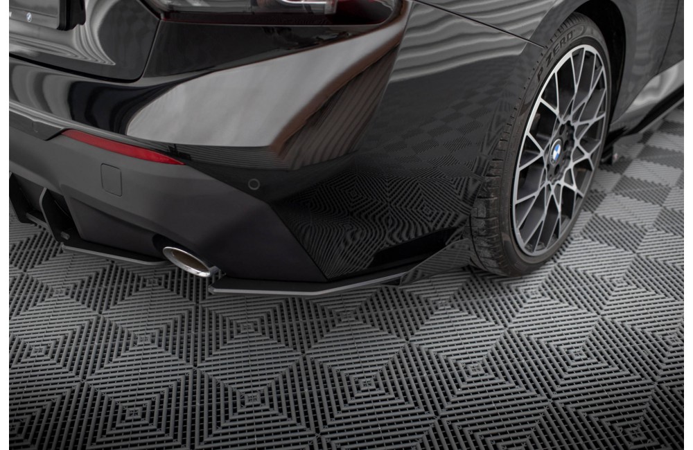 Street Pro Rear Side Splitters + Flaps BMW 2 Coupe G42 - Black + Gloss Flaps