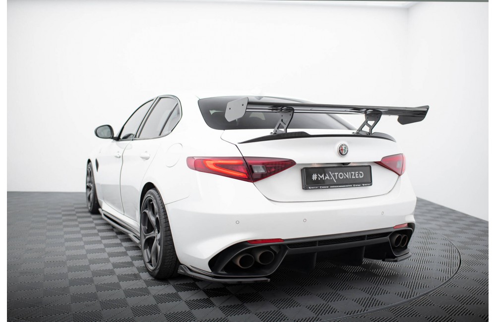 Carbon Spoiler  Alfa Romeo Giulia Quadrifoglio