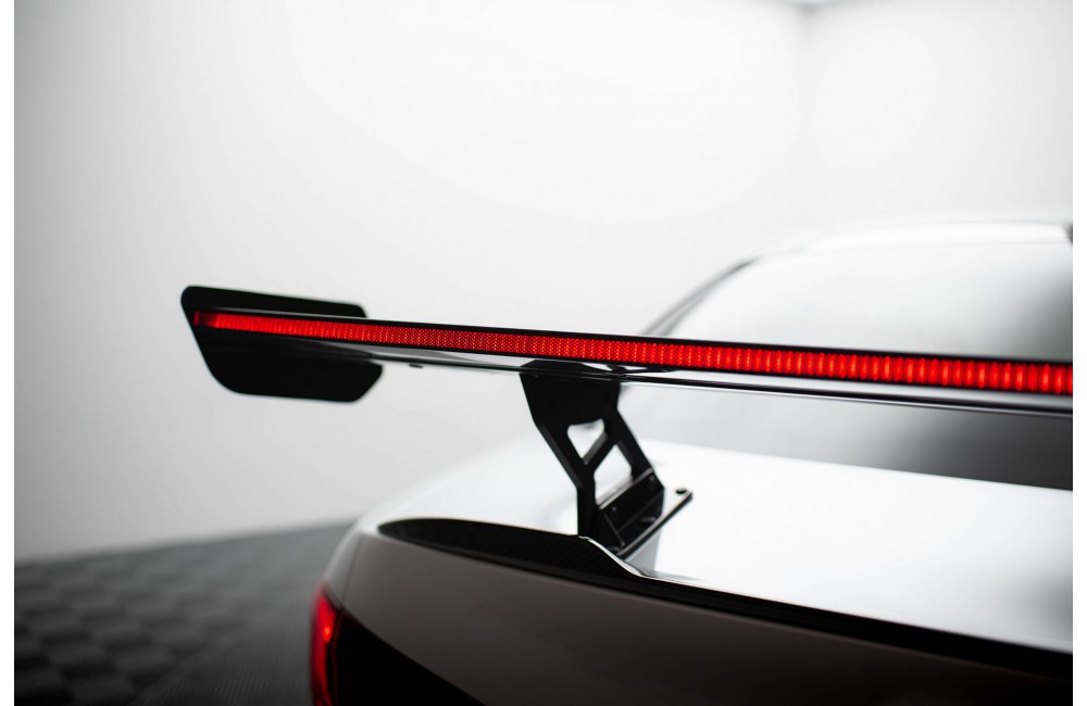 Carbon Spoiler + LED Alfa Romeo Giulia Quadrifoglio