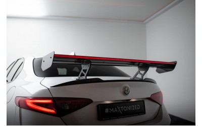 Carbon Spoiler + LED Alfa Romeo Giulia Quadrifoglio