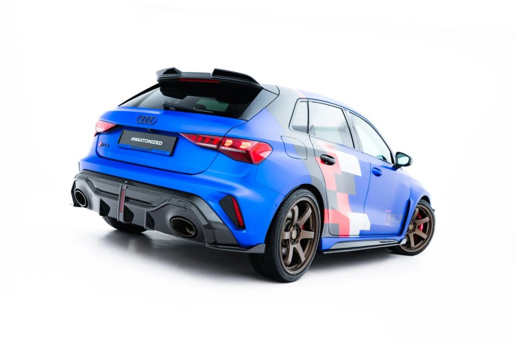 Prepreg Carbon Fiber Πίσω Πλευρικοί Splitters Audi RS3 Sportback 8Y Facelift