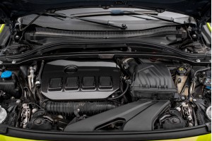 Carbon Fiber Engine Cover BMW 1 F40 M135i Carbon Fiber Engine Cover BMW 1 F40 M135i