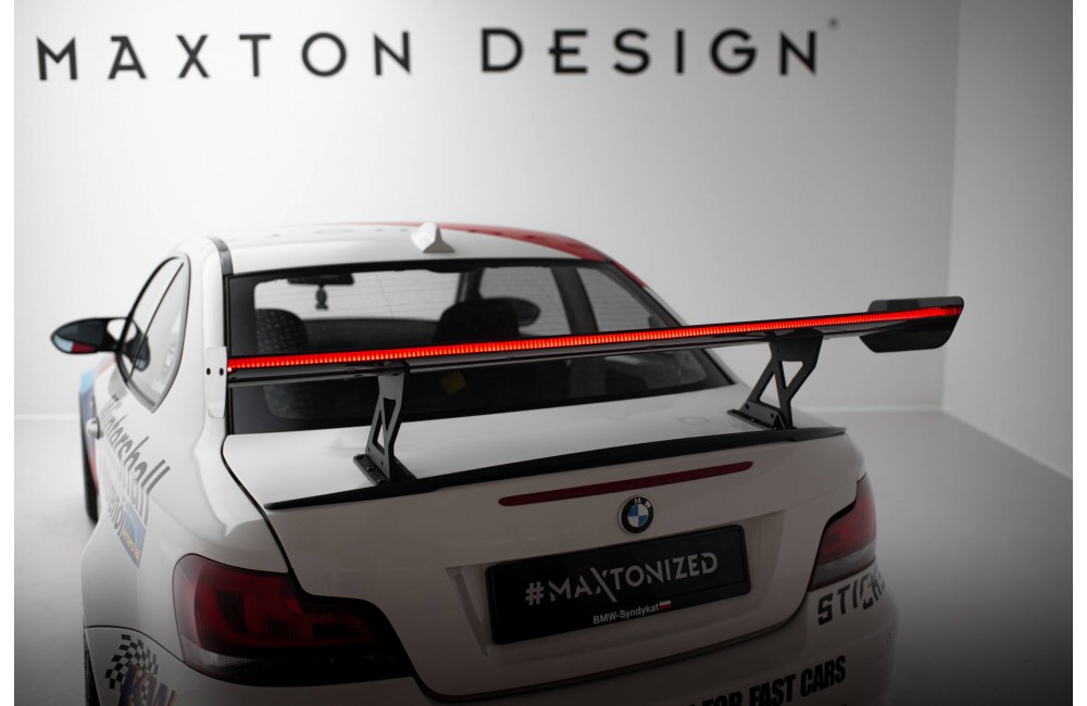 Carbon Spoiler With Internal Brackets Uprights V.1 + LED BMW 1 M E82