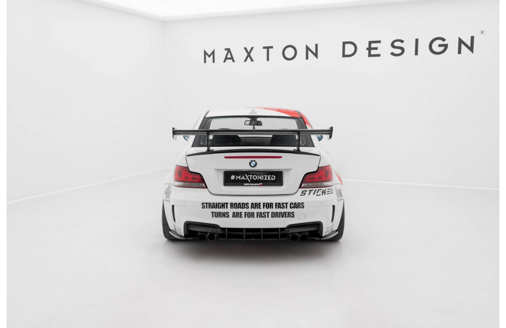 Carbon Spoiler With Internal Brackets Uprights V.2 BMW 1 M E82 Carbon Spoiler With Internal Brackets Uprights V.2 BMW 1 M E82