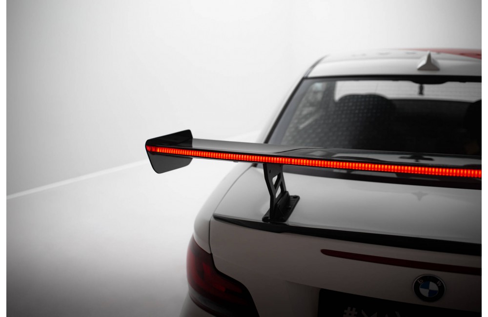 Carbon Spoiler With Internal Brackets Uprights V.2 + LED BMW 1 M E82