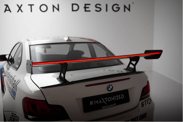 Αεροτομή Carbon Με Εσωτερικές Βάσεις V.2 + LED BMW 1 M E82