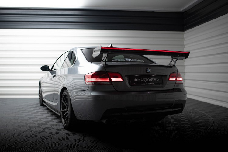 Carbon Αεροτομή Με Εξωτερικές Βάσεις Uprights + LED BMW 3 / M3 Coupe E92