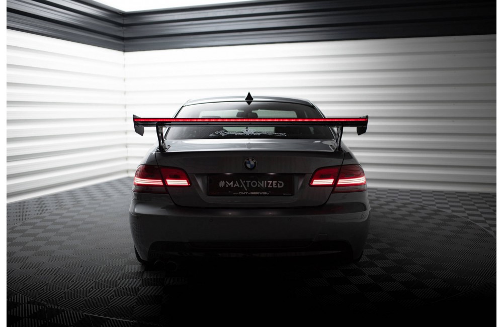 Carbon Spoiler With External Brackets Uprights + LED BMW 3 / M3 Coupe E92 Carbon Spoiler With External Brackets Uprights + LED BMW 3 / M3 Coupe E92