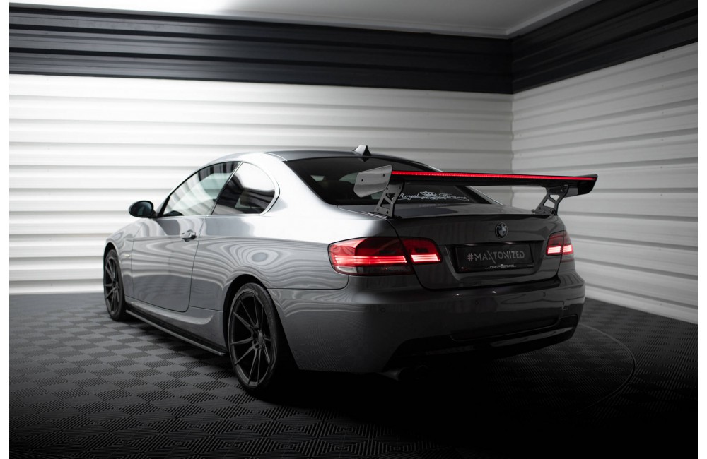 Carbon Spoiler With External Brackets Uprights + LED BMW 3 / M3 Coupe E92 Carbon Spoiler With External Brackets Uprights + LED BMW 3 / M3 Coupe E92