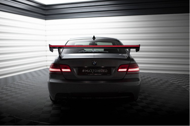Carbon Αεροτομή Με Εξωτερικές Βάσεις Uprights + LED BMW 3 / M3 Coupe E92