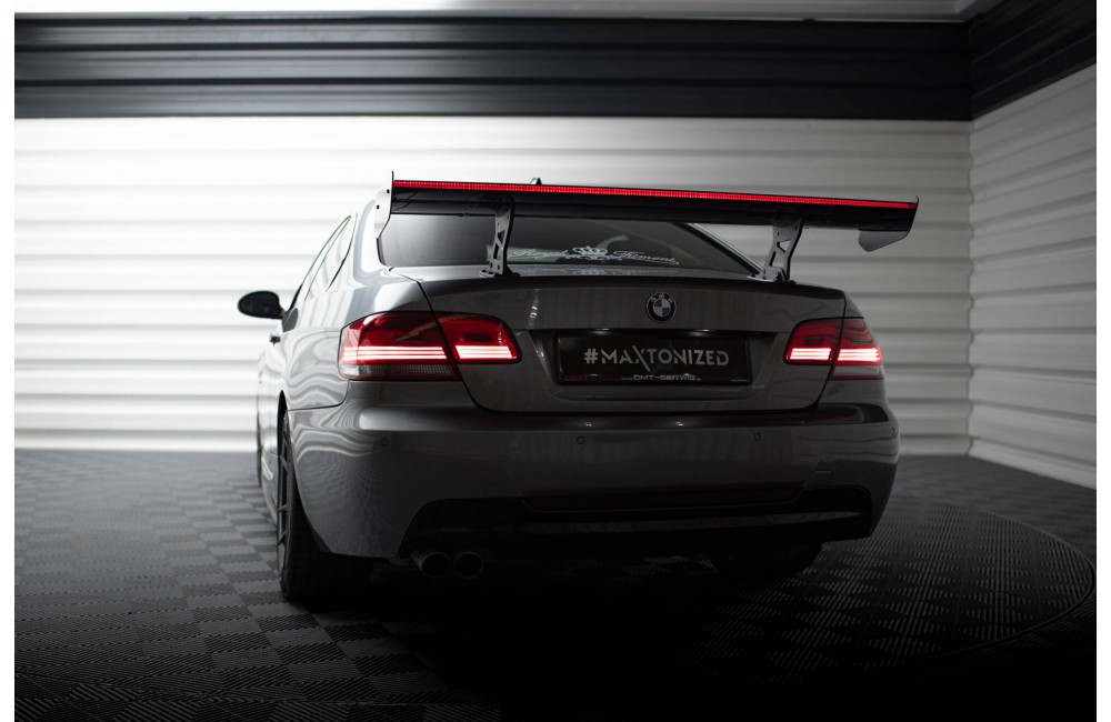 Carbon Spoiler With Internal Brackets Uprights + LED BMW 3 / M3 Coupe E92 Carbon Spoiler With Internal Brackets Uprights + LED BMW 3 / M3 Coupe E92