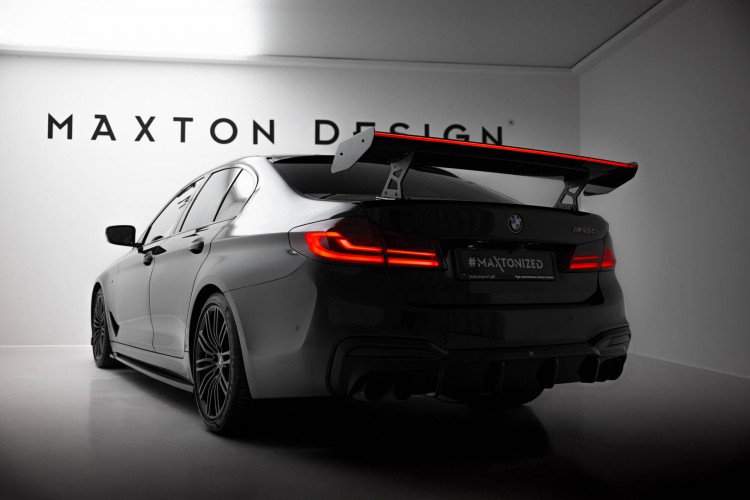 Αεροτομή Carbon Με Εσωτερικές Βάσεις + LED BMW 5 / M5 Sedan G30 / F90
