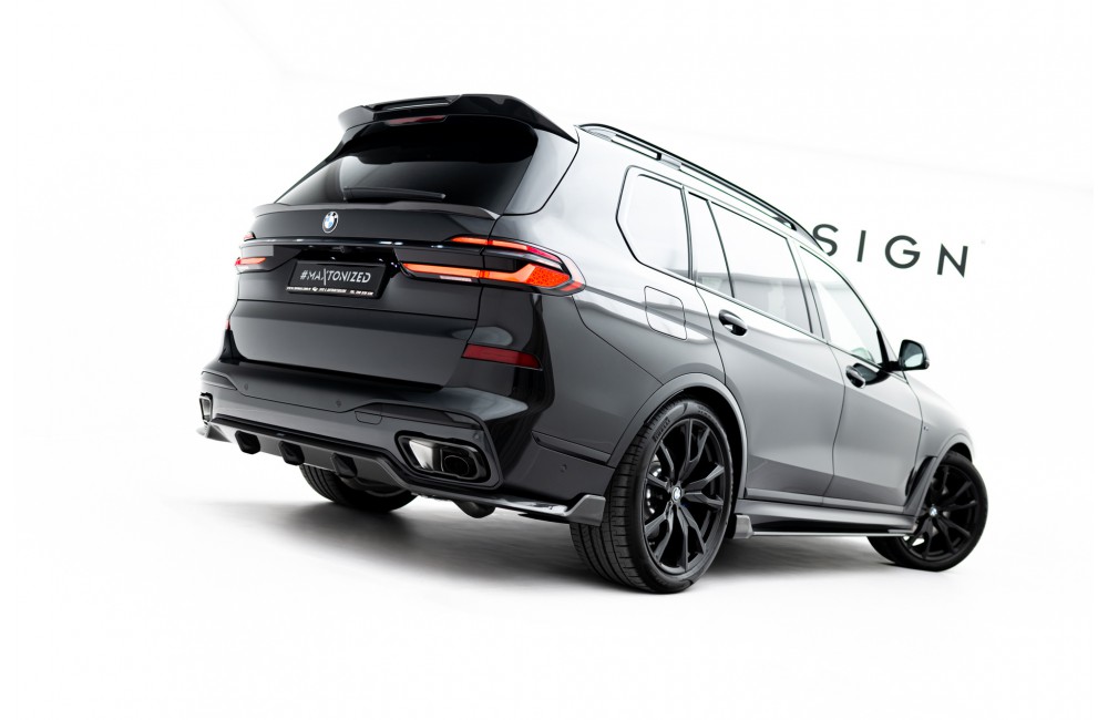 Set of Prepreg Carbon Splitters V.2 BMW X7 M-Pack G07 Facelift