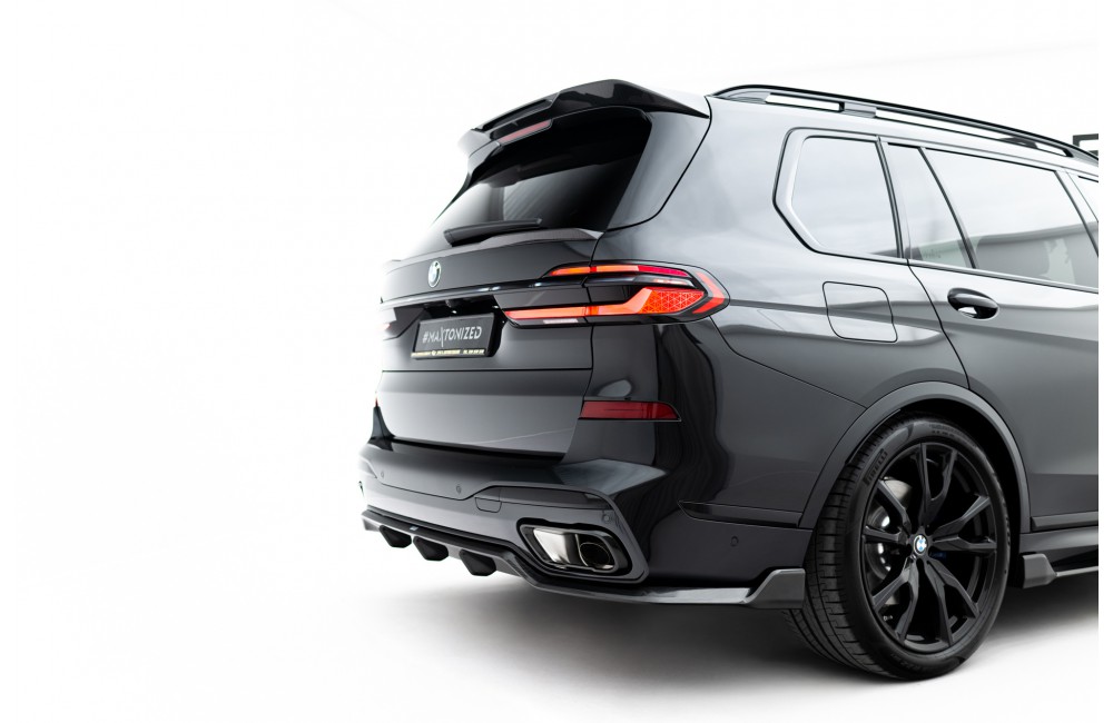 Set of Prepreg Carbon Splitters V.2 BMW X7 M-Pack G07 Facelift
