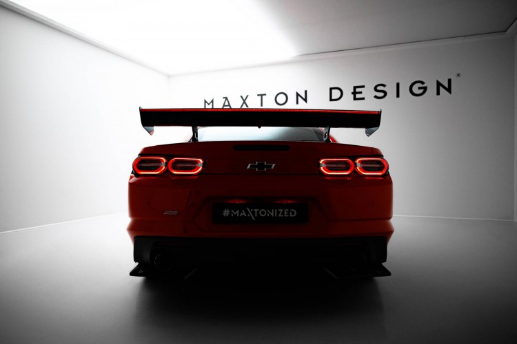 Αεροτομή από carbon με εσωτερικά στηρίγματα + LED Chevrolet Camaro SS Mk6 Facelift