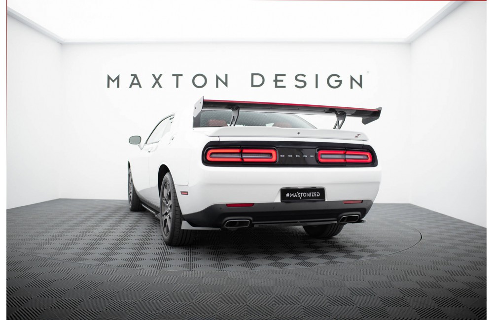 Carbon Spoiler + LED Dodge Challenger Mk3 Carbon Spoiler + LED Dodge Challenger Mk3