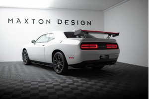 Carbon Spoiler + LED Dodge Challenger Mk3 Carbon Spoiler + LED Dodge Challenger Mk3