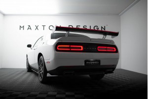 Carbon Spoiler + LED Dodge Challenger Mk3 Carbon Spoiler + LED Dodge Challenger Mk3