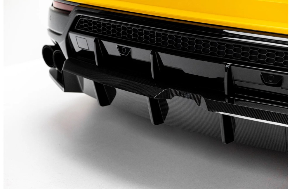 Prepreg Carbon Fiber Rear Splitter (with vertical bars) Lamborghini Urus Mk 1