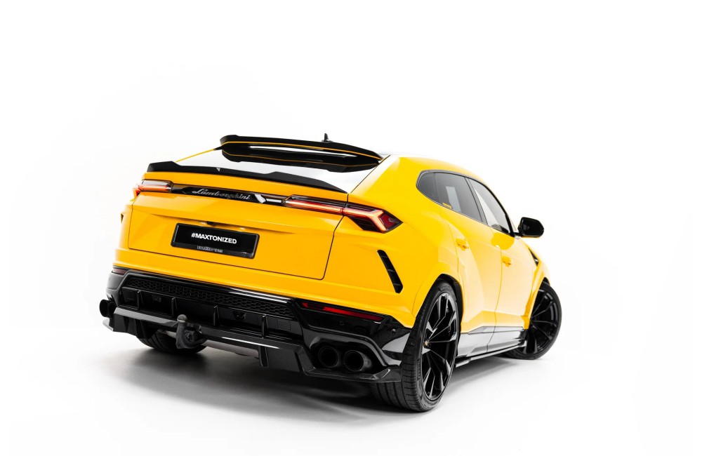 Prepreg Carbon Fiber Rear Splitter (with vertical bars) Lamborghini Urus Mk 1