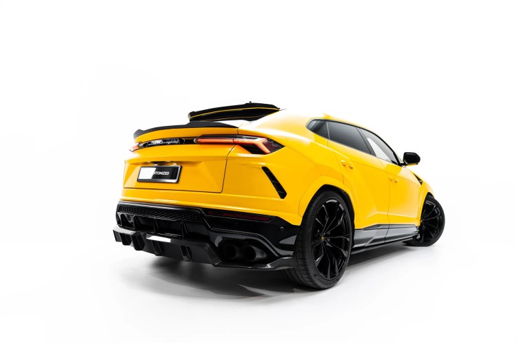 Prepreg Carbon Fiber Rear Splitter (with vertical bars) Lamborghini Urus Mk 1