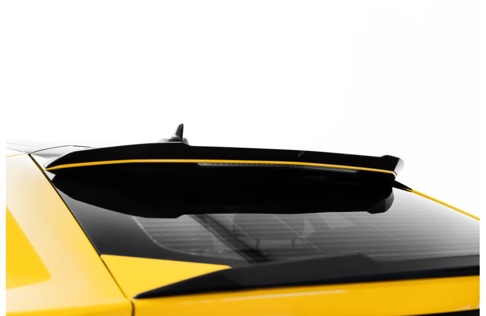 Set of Prepreg Carbon Splitters Lamborghini Urus Mk1