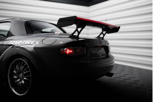Carbon Spoiler + LED Mazda MX5 Hardtop NC(MK3) Carbon Spoiler + LED Mazda MX5 Hardtop NC(MK3)