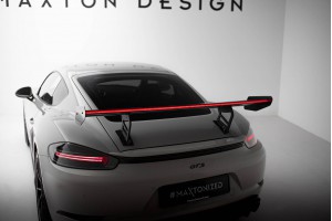 Carbon Spoiler With Internal Brackets Uprights V.2 + LED Porsche 718 Cayman 982c