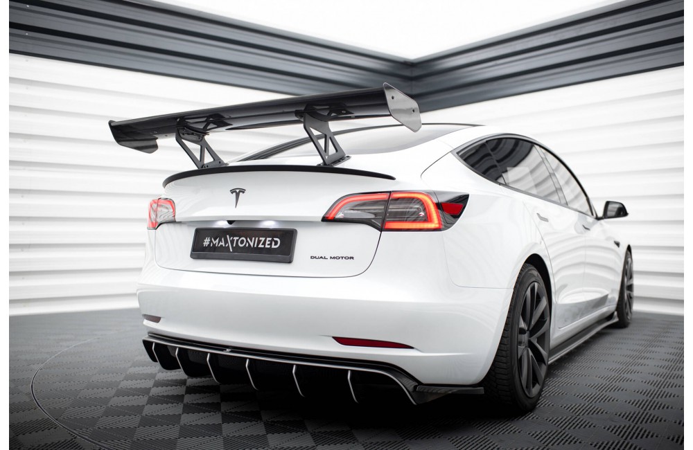 Carbon Spoiler Tesla Model 3 Carbon Spoiler Tesla Model 3
