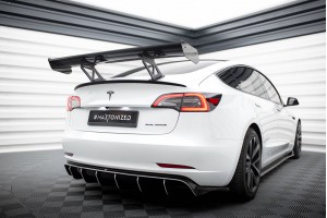 Carbon Spoiler Tesla Model 3 Carbon Spoiler Tesla Model 3