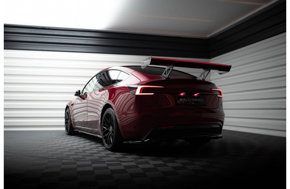 Carbon Spoiler + LED Tesla Model 3 Carbon Spoiler + LED Tesla Model 3
