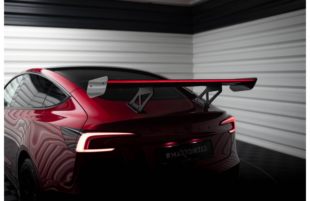 Carbon Spoiler + LED Tesla Model 3 Carbon Spoiler + LED Tesla Model 3