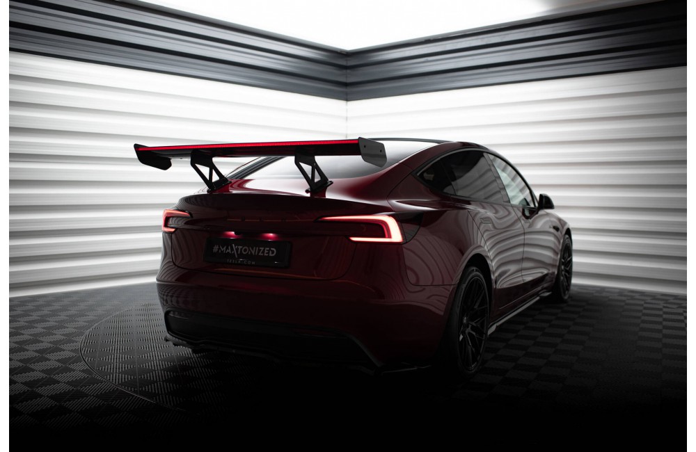 Carbon Spoiler + LED Tesla Model 3 Carbon Spoiler + LED Tesla Model 3