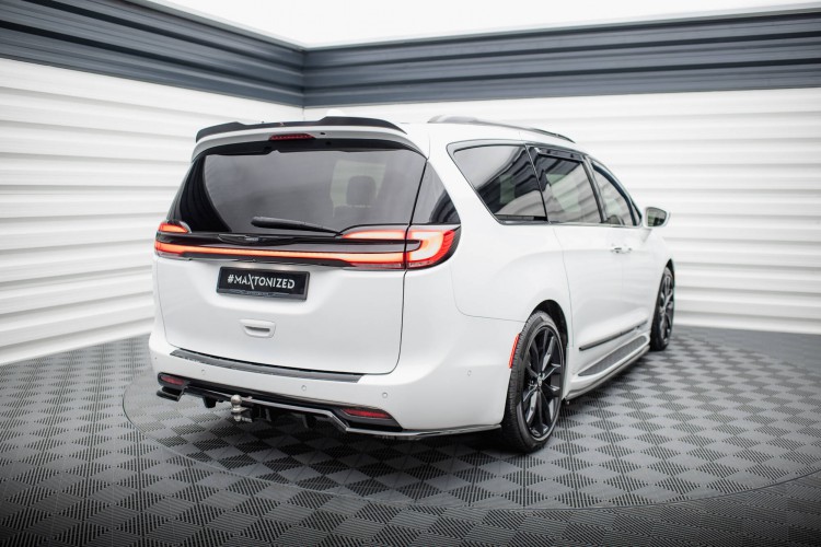 Πίσω Splitter (με κάθετες ράβδους) Chrysler Pacifica Mk2 Facelift