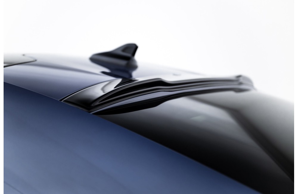 The extension of the rear window Cupra Tavascan Mk1