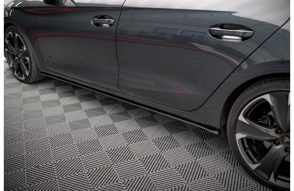 Street Pro Side Skirts Diffusers Cupra Leon Mk1 - Black Street Pro Side Skirts Diffusers Cupra Leon Mk1 - Black