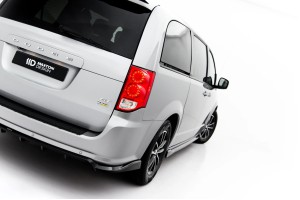 Rear Splitter (with vertical bars) Dodge Grand Caravan Mk5 Facelift
