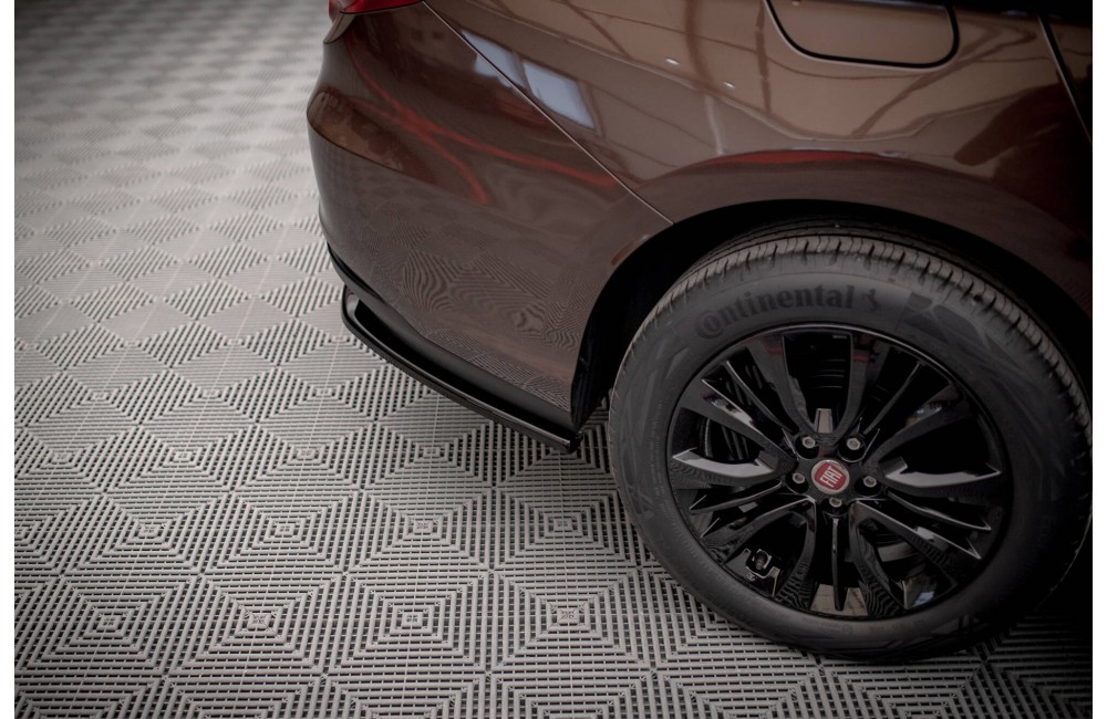 Rear Splitter (with vertical bars) Fiat Tipo S Sedan Mk1